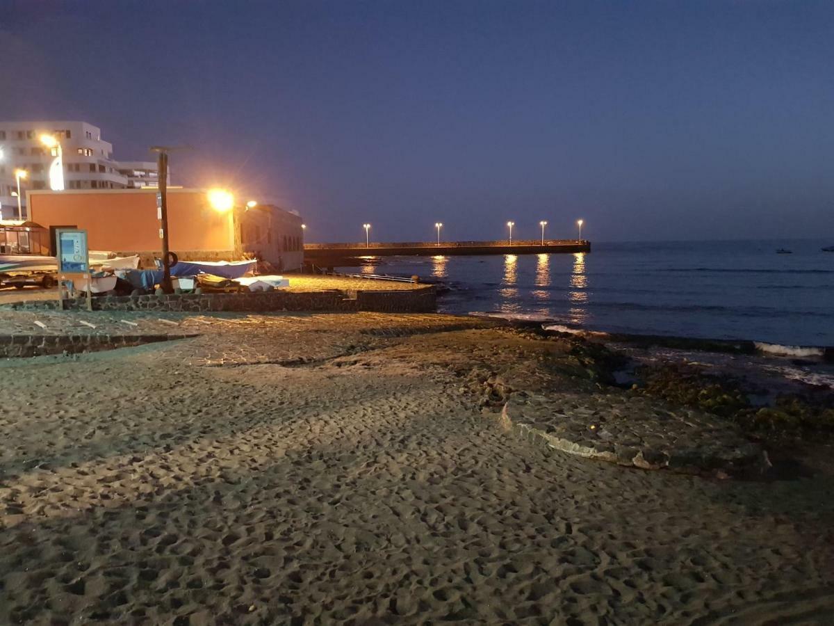 Alquilaencanarias El Medano Mirazul Plaza Roja Εξωτερικό φωτογραφία